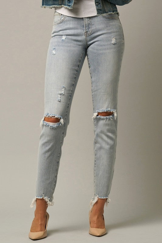 Mid Rise Frayed Hem Ripped Crop Skinny Jeans